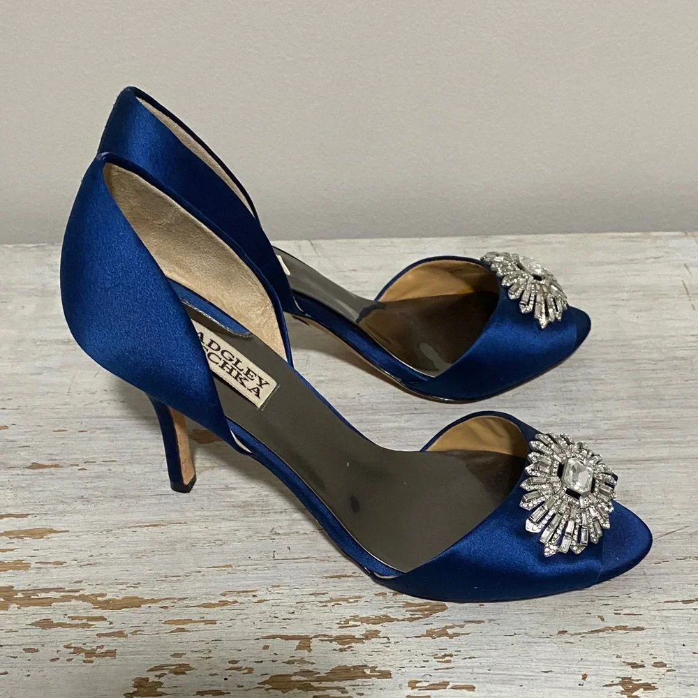 Badgley Mischka Navy Satin Heels with Crystal Embellishment - Picture 2 of 3